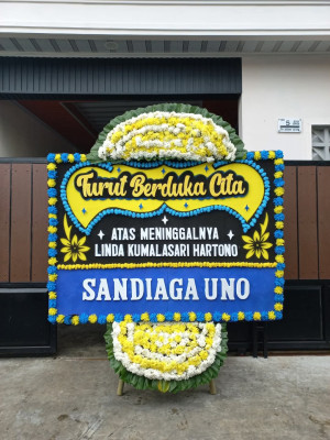 Papan Bunga Duka di Mawa